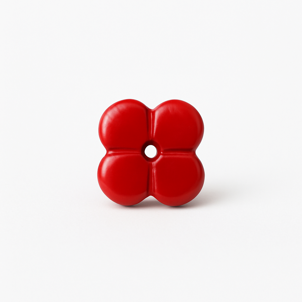 Clover with Hole