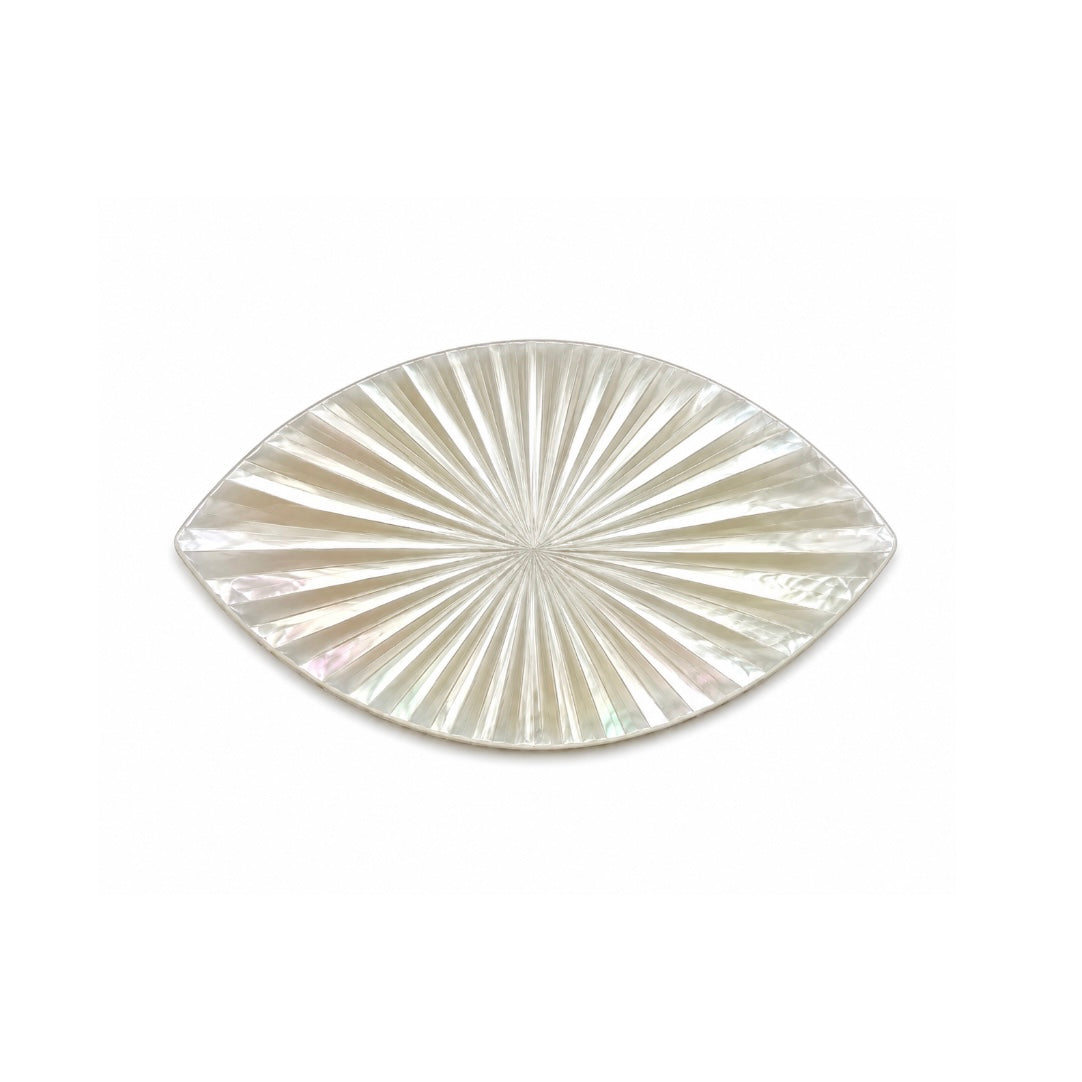 Marquise with Lines
